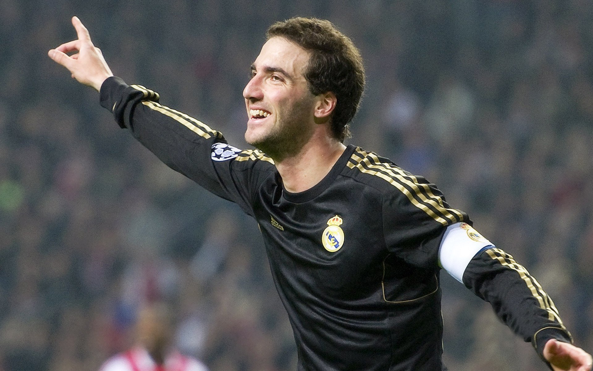 开云网页-球星的秘密：训练之外的生活揭秘，球星日常生活